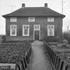 Garststraat 15, Maurik