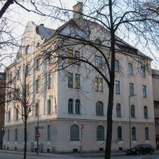 Wittelsbacherstraße 2