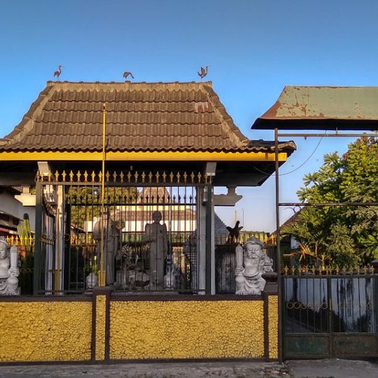 Padepokan Sumber Karahayon Museum