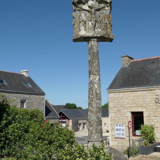 Croix du cimetière de Sulniac