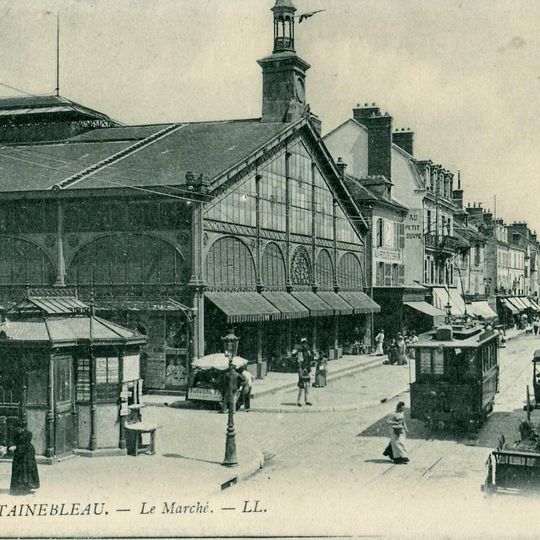 Halle du marché de Fontainebleau