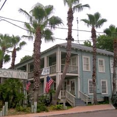 Tarpon Inn
