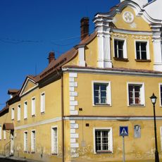 Mírové náměstí 66