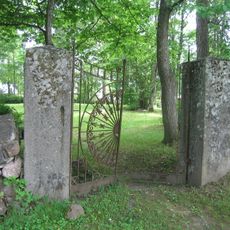 Vana-Vändra mõisa kalmistu