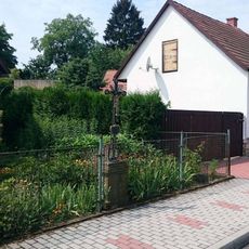 Kříž v Jankově v zahradě