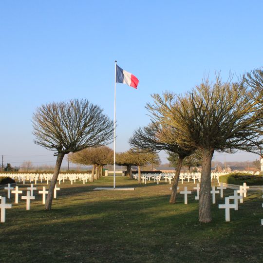Nécropole nationale de Champs