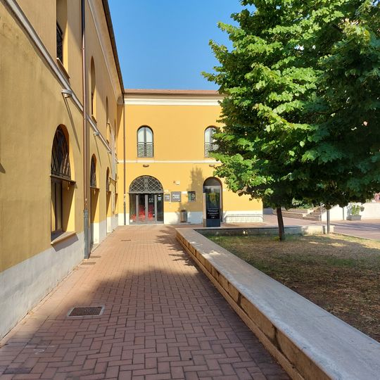 Museo d’arte moderna e contemporanea "Aurelio De Felice" - CAOS