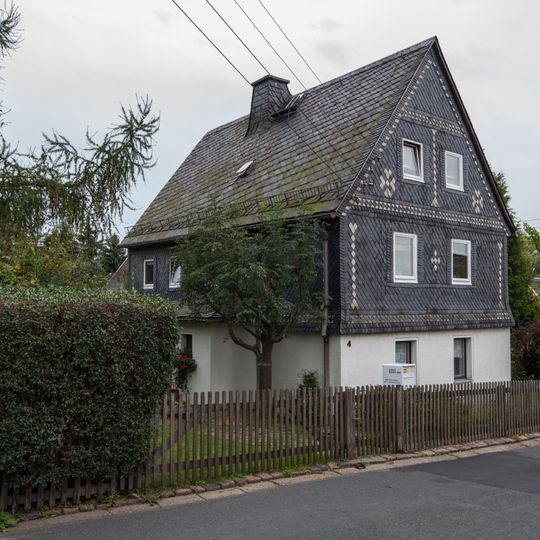 Wohnhaus Röhrsdorfer Straße 4