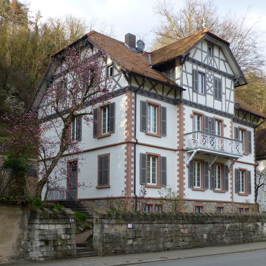 Haus Nibelungenstraße 64