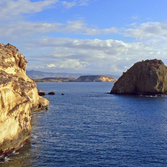 Monumento natural de isla de Terreros e isla Negra