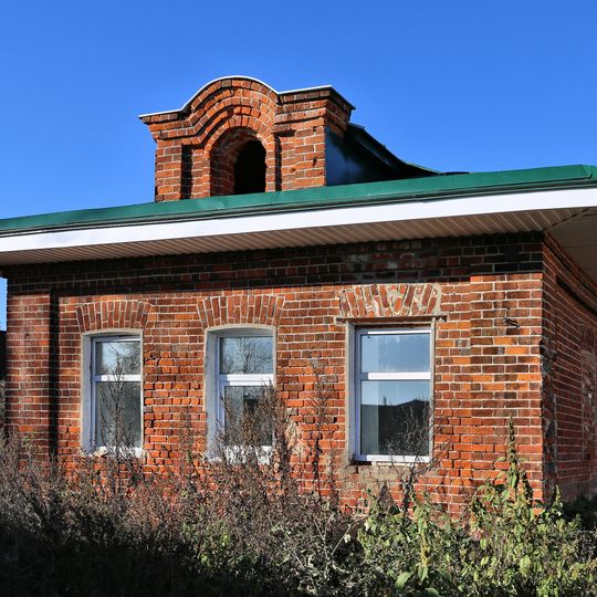 Дом при церкви