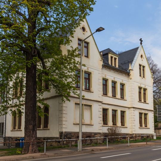 Pfarrhaus Dresdner Straße 3
