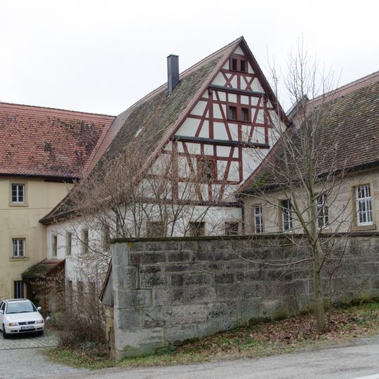 Wassermühle, Wohn- und Mühlengebäude
