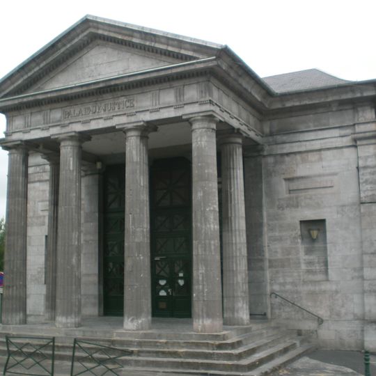 Palais de justice d'Avesnes-sur-Helpe