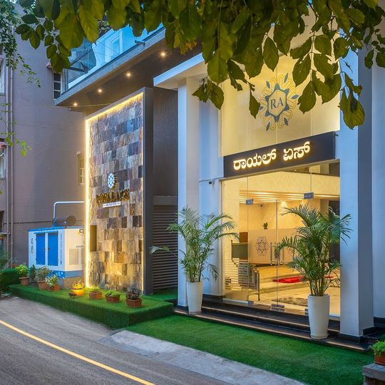 Royal Ace Boutique Hotel