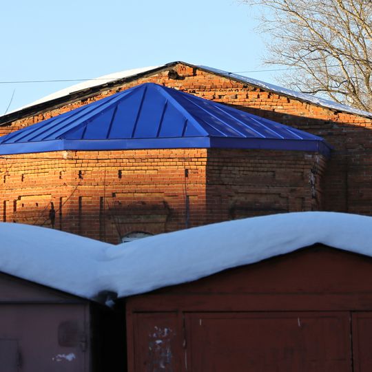 Церковь Успения Божьей Матери на воинском кладбище