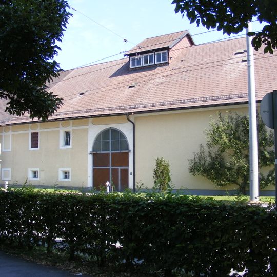 Wirtschaftsgebäude des Aiglhofs