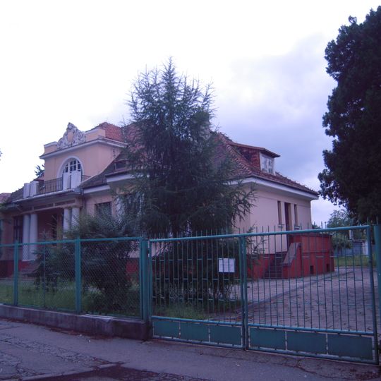 Pałacyk, tzw. Willa Grodzkiego