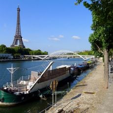 Port Debilly