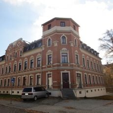 Doppelmietshaus (mit Eichendorffstraße 10) in Ecklage, mit Vorgarten Lichtenauer Straße 16