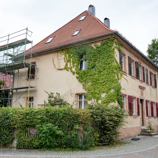 Heinrich-Aurnhammer-Straße 16