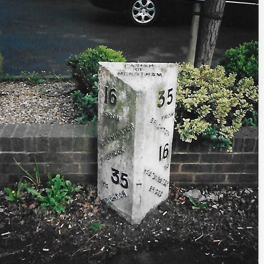 Milepost, Brighton Road, Merstham, 150m N jcn Church Lane