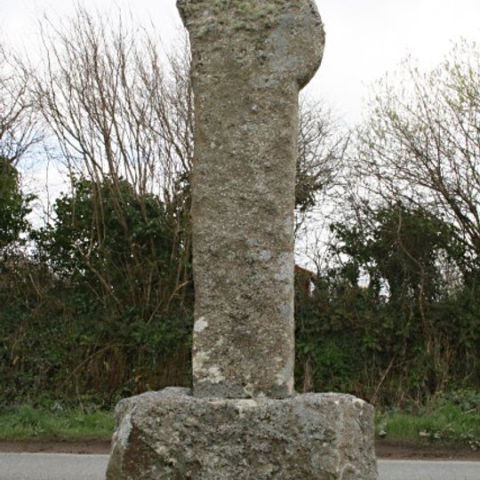 Medieval wayside cross at Castle Hill, 740m north east of Bodmin parish church