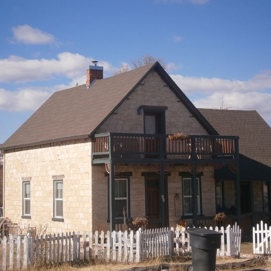 Poulsen-Hall House