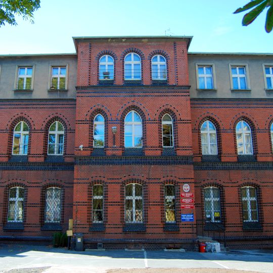 Budynek gminy żydowskiej, ob. zespół szkół muzycznych