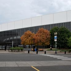 Veterans Memorial Coliseum