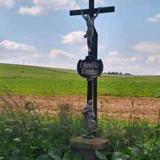 Kříž západně od Černovic