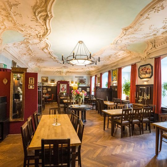 Hacker-Pschorr Wirtshaus im alten Augustiner Kloster
