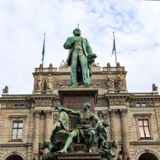 Zürich Hauptbahnhof, Alfred Escher-Brunnen