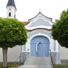 Mödingen cemetery gate