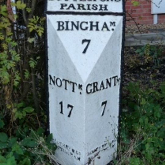 Milepost, Grantham Road, opp. Wyggeston Road