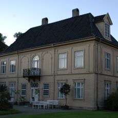 Gulskogen Manor