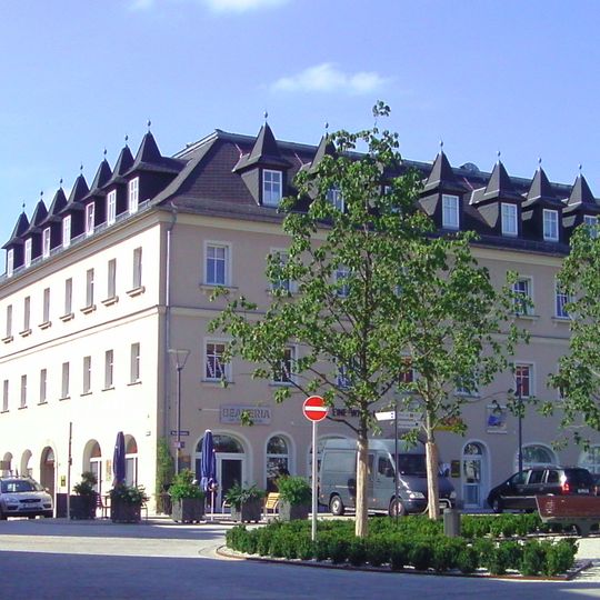 Ehemalige Posthalterei, jetzt Wohn- und Geschäftshaus