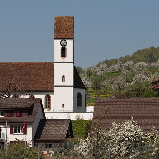 Reformierte Kirche mit ehemaligem Beinhaus