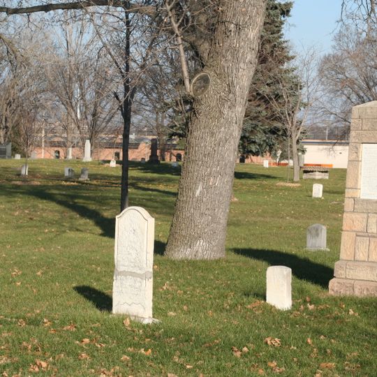 Minneapolis Pioneers and Soldiers Memorial Cemetery