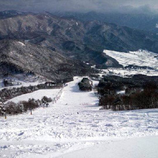 Yomase Onsen Ski Resort