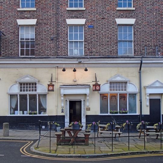 Belvedere Public House