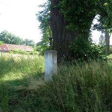 Kříž v Roudné u lípy