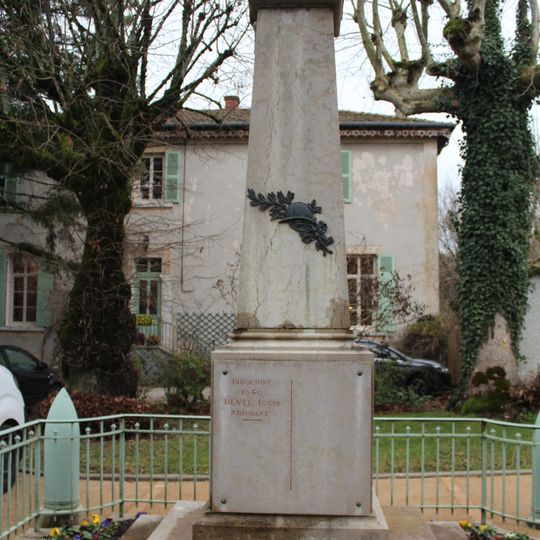 War memorial of Joyeux