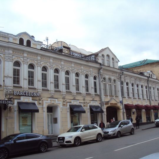 Главный дом