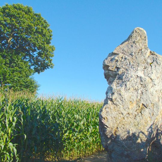 Menhir de la Pierre Longue