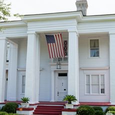 Max and Emma Sue McRae House