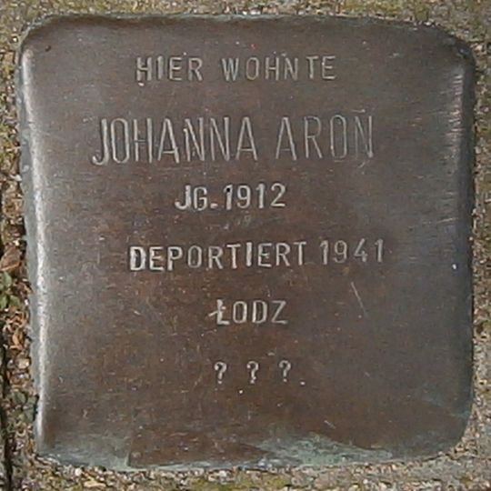 Stolperstein en memoria de Johanna Aron
