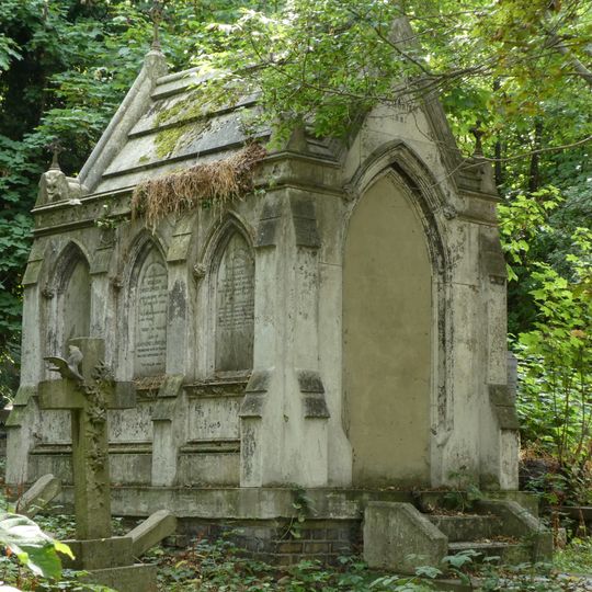 Tomb Of Pond Family In West Norwood Memorial Park  West Norwood Memorial Park Mausoleum Of The Pond Family