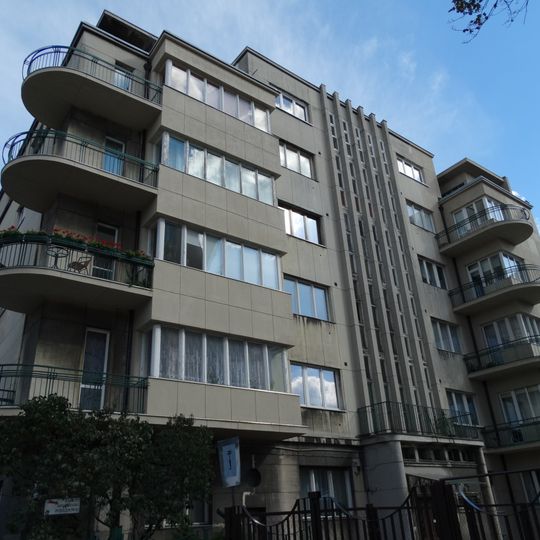 Tenement house at 3 Komuny Paryskiej Square in Łódź