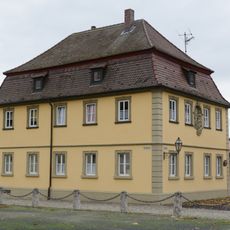 Lehrerwohnhaus